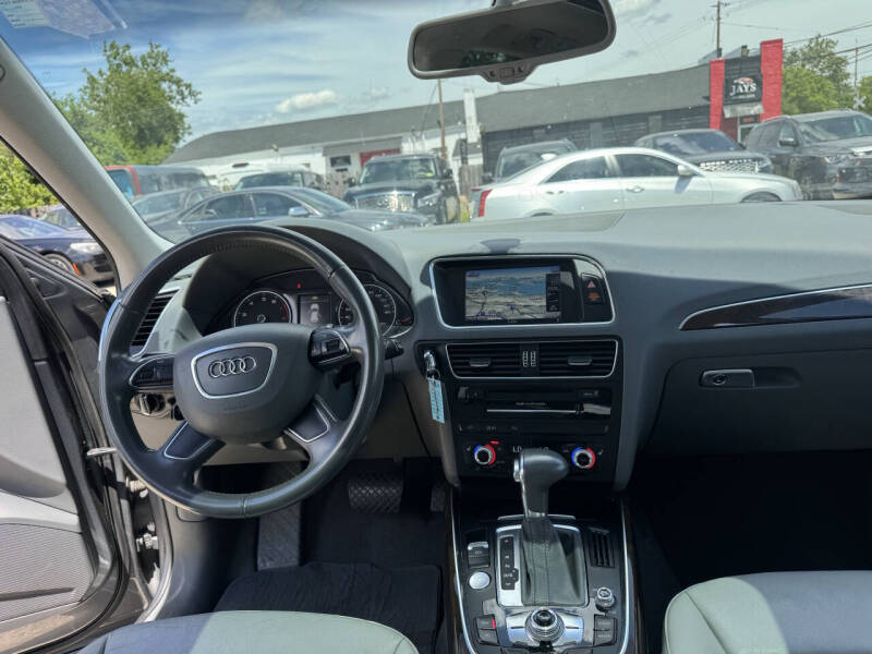 2013 Audi Q5 2.0T quattro Premium Plus