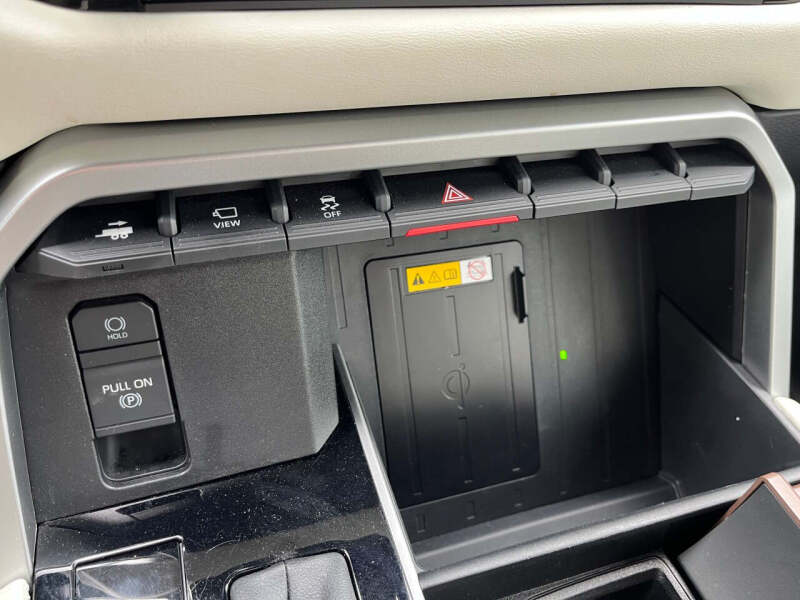 2024 Toyota Sequoia SR5