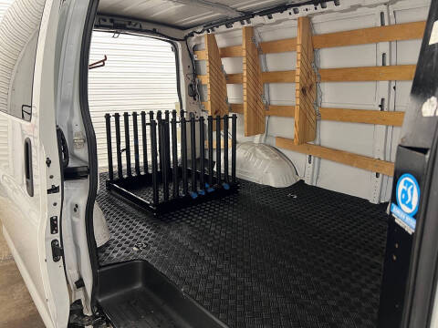 2021 Chevrolet Express 2500