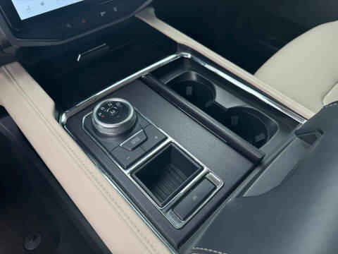 2023 Ford Expedition MAX Platinum