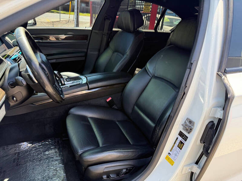 2013 BMW 7 Series 750i