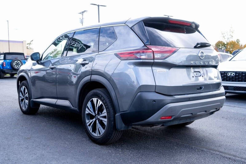 2021 Nissan Rogue SV