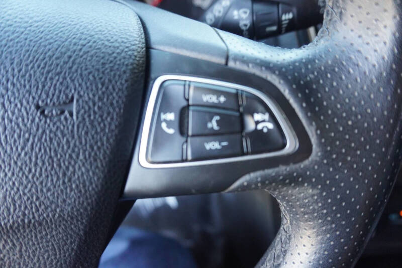 2018 Ford Focus ST