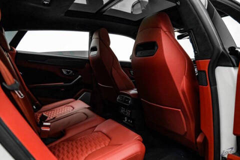 2022 Lamborghini Urus