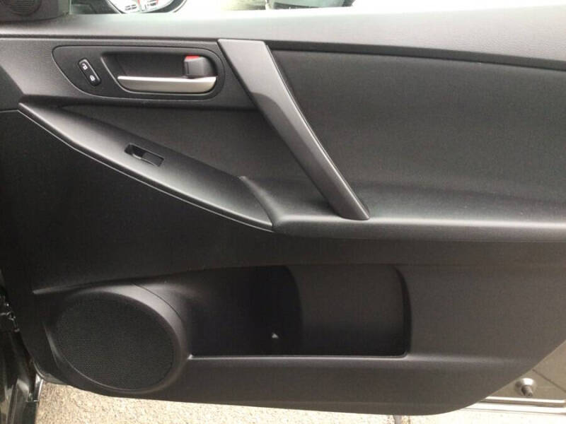 2012 Mazda MAZDA3 i Touring