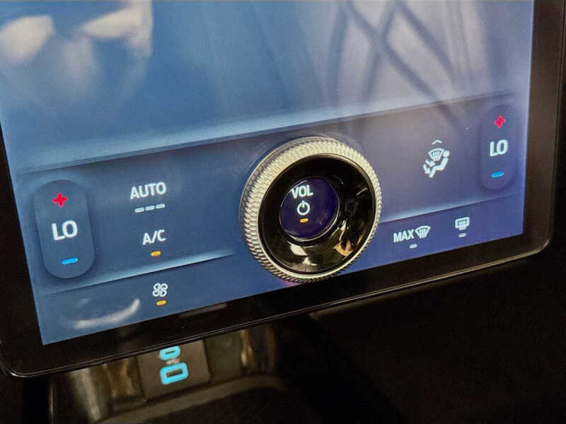 2022 Ford Mustang Mach-E Select