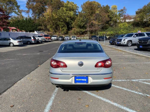 2010 Volkswagen CC Luxury