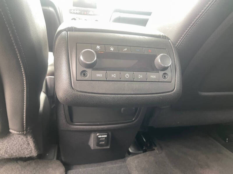 2016 GMC Acadia SLT-1