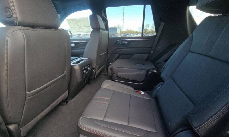 2025 Chevrolet Tahoe RST