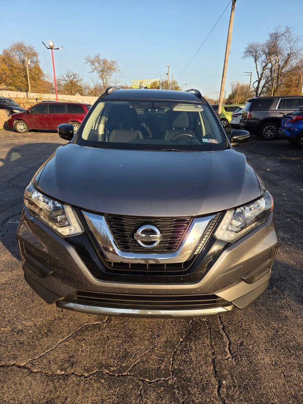 2017 Nissan Rogue SV