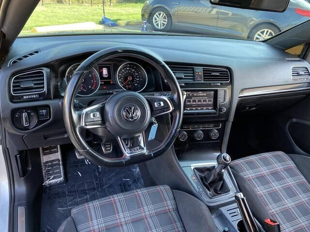 2015 Volkswagen Golf GTI