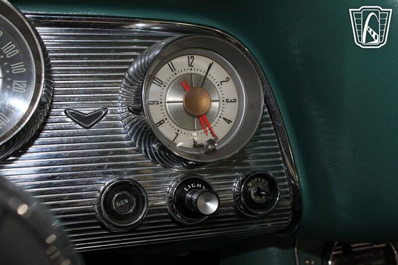 1958 Ford Thunderbird