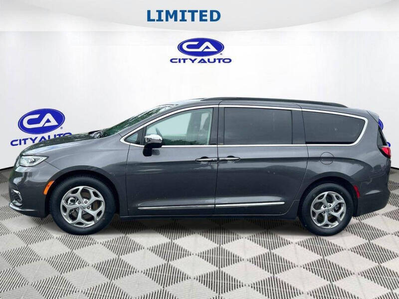2023 Chrysler Pacifica Limited