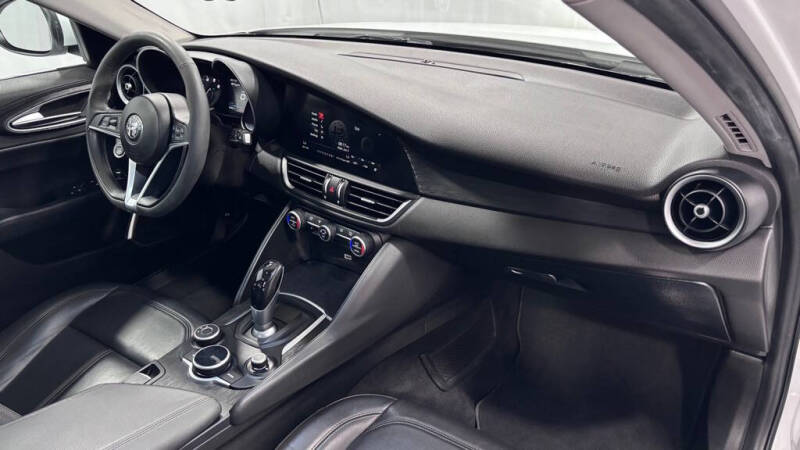 2019 Alfa Romeo Giulia