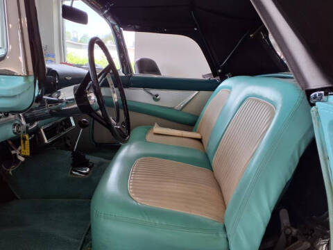 1955 Ford Thunderbird