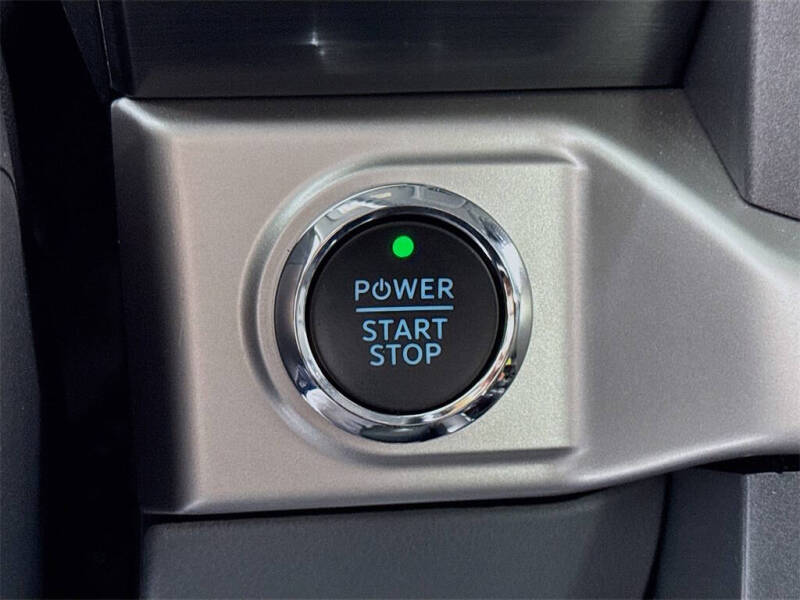 2022 Ford F-150 Lightning Pro