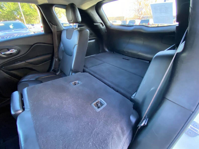 2017 Jeep Cherokee Trailhawk