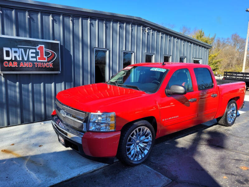 2009 Chevrolet Silverado 1500 for sale at DRIVE 1 CAR AND TRUCK in Springfield OH