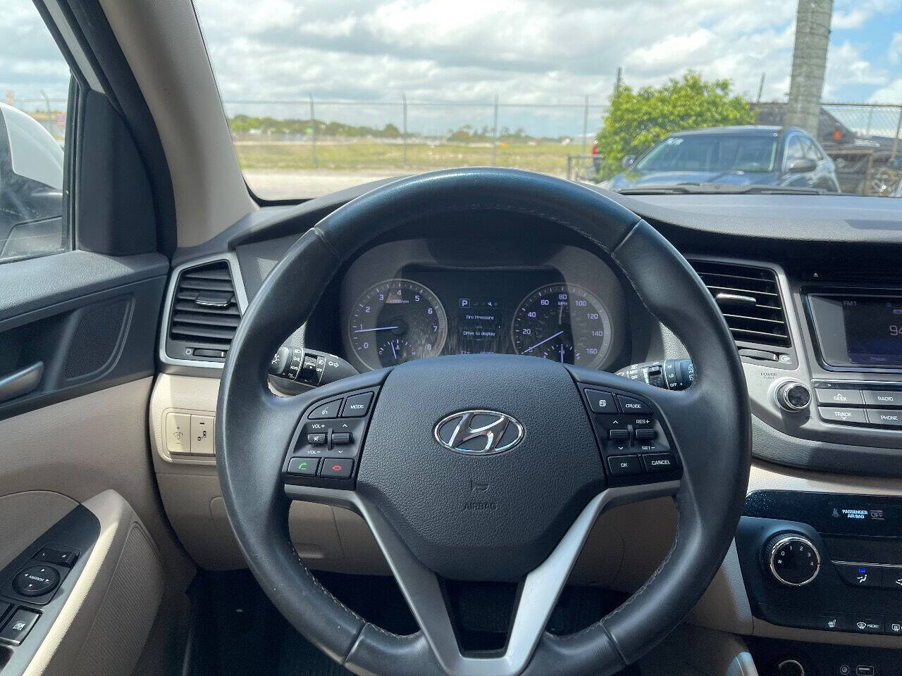 2016 Hyundai Tucson  - $14,900