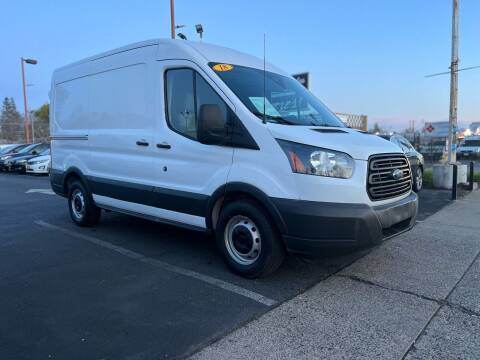 2018 Ford Transit for sale at Everest Auto Center in Sacramento CA
