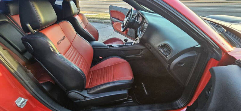 2016 Dodge Challenger R/T Scat Pack