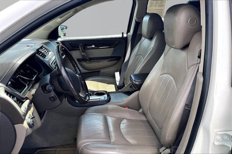 2013 GMC Acadia Denali