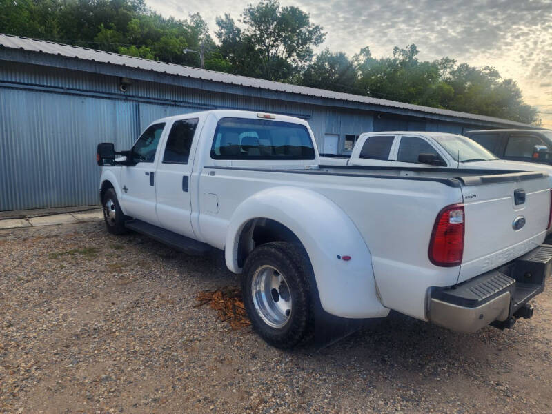 2015 Ford F-350 Super Duty XLT photo 5