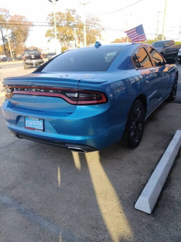 2019 Dodge Charger SXT