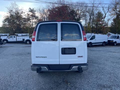 2023 GMC Savana 2500