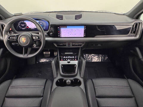 2025 Porsche Cayenne S
