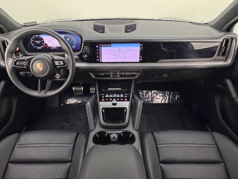 2025 Porsche Cayenne S