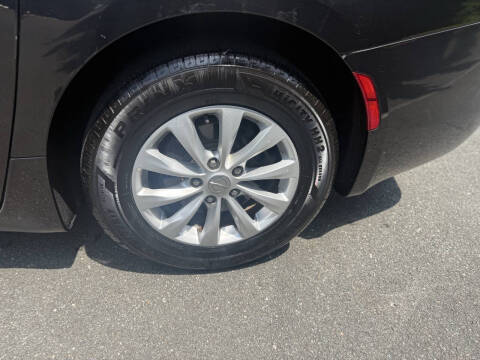 2017 Chrysler Pacifica Touring
