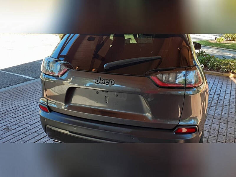 2021 Jeep Cherokee Latitude Lux