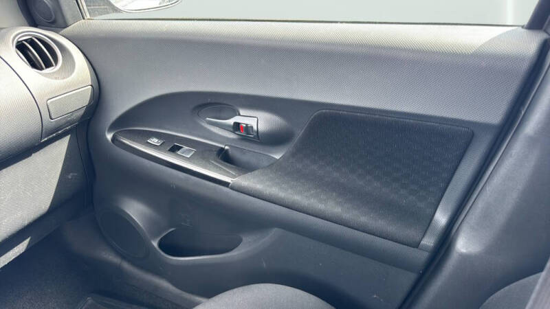 2008 Scion xD