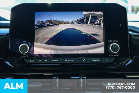 2023 Nissan Pathfinder SV