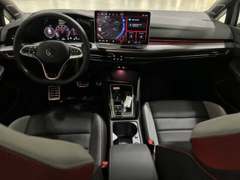 2025 Volkswagen Golf GTI SE