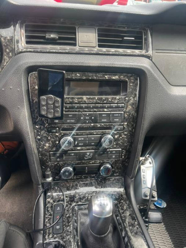 2013 Ford Mustang V6 Premium