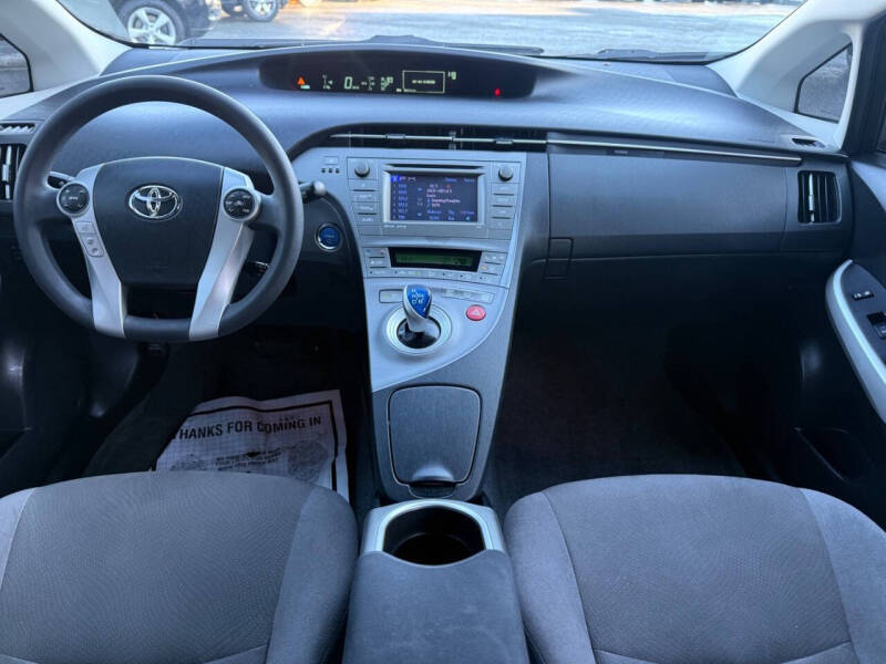 2014 Toyota Prius Three