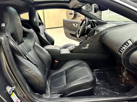 2016 Jaguar F-TYPE R