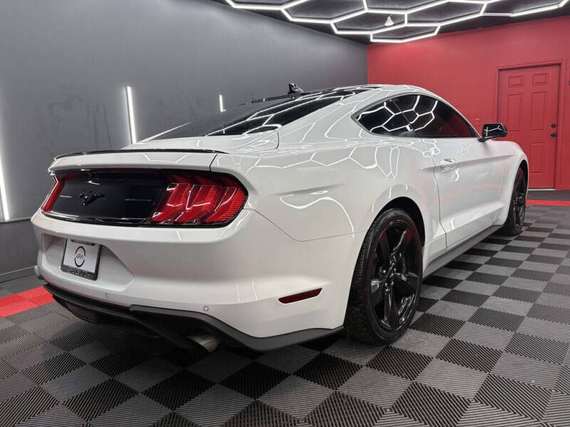 2021 Ford Mustang