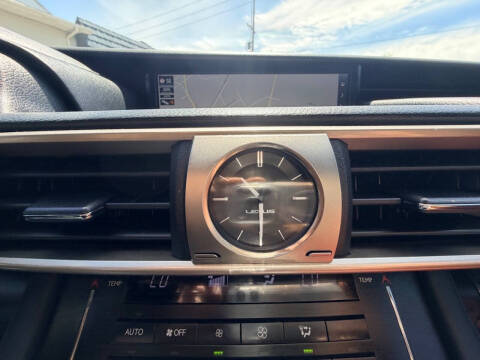 2018 Lexus IS 350