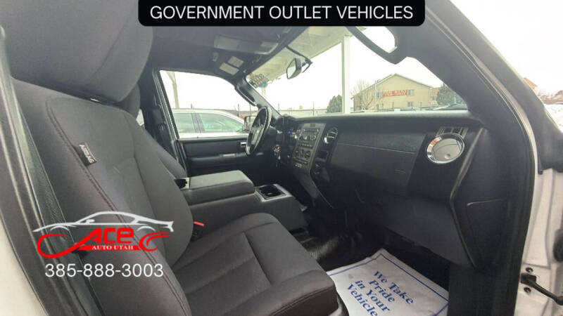 2017 Ford Expedition XL Fleet