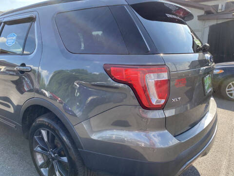 2017 Ford Explorer XLT