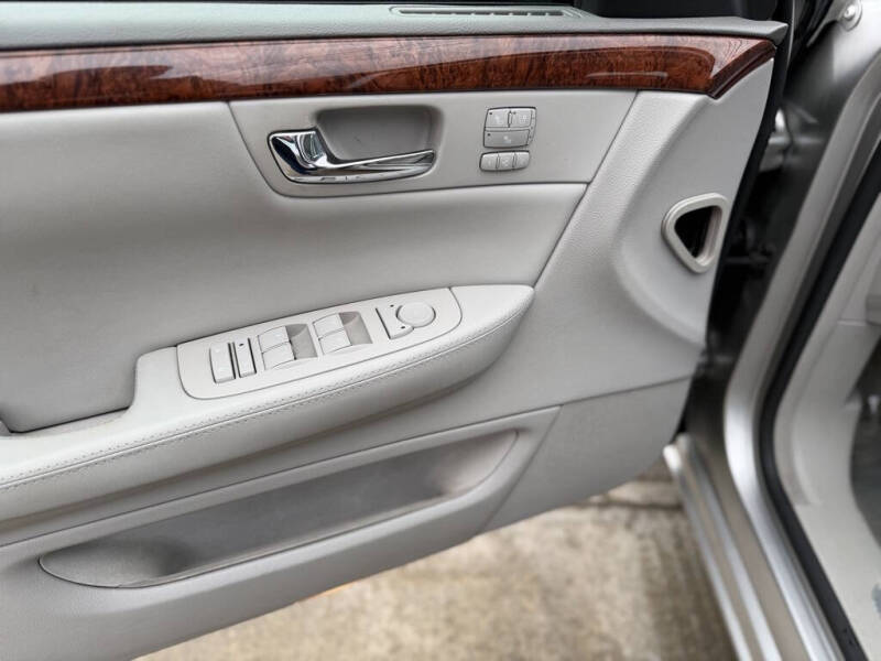 2007 Cadillac DTS Luxury I