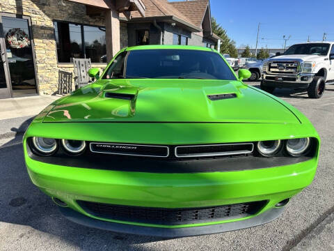 2017 Dodge Challenger SXT