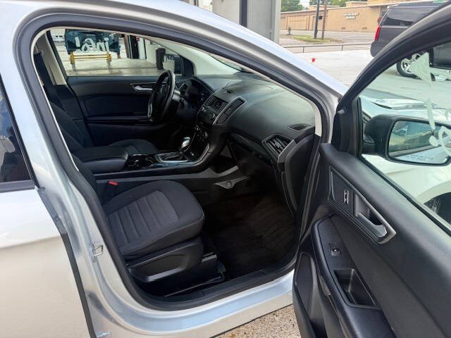2018 Ford Edge SE