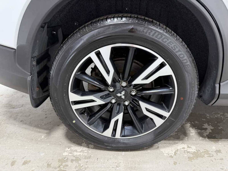 2024 Mitsubishi Eclipse Cross SE