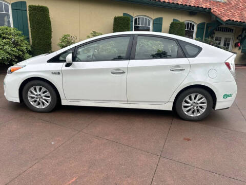 2012 Toyota Prius Plug-in Hybrid