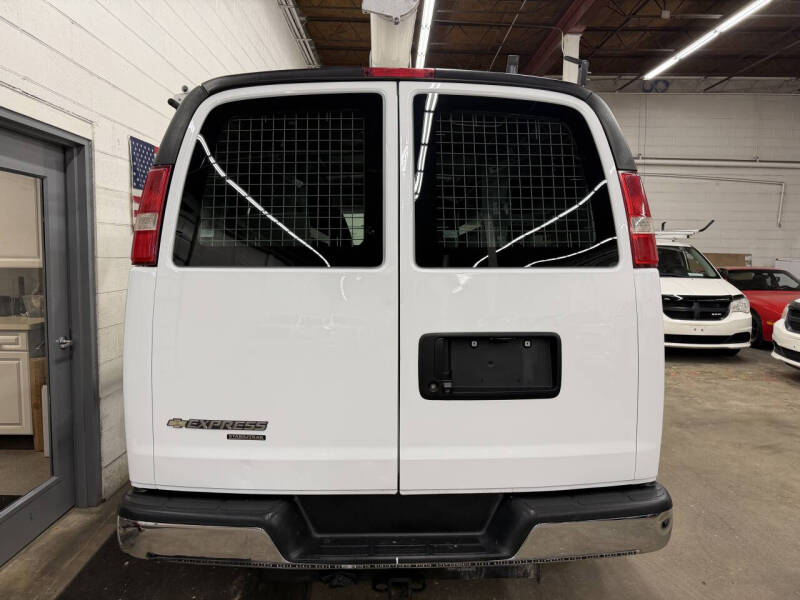 2014 Chevrolet Express 2500