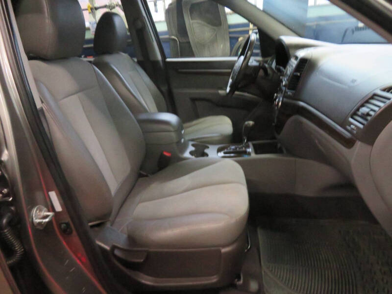 2011 Hyundai Santa Fe SE